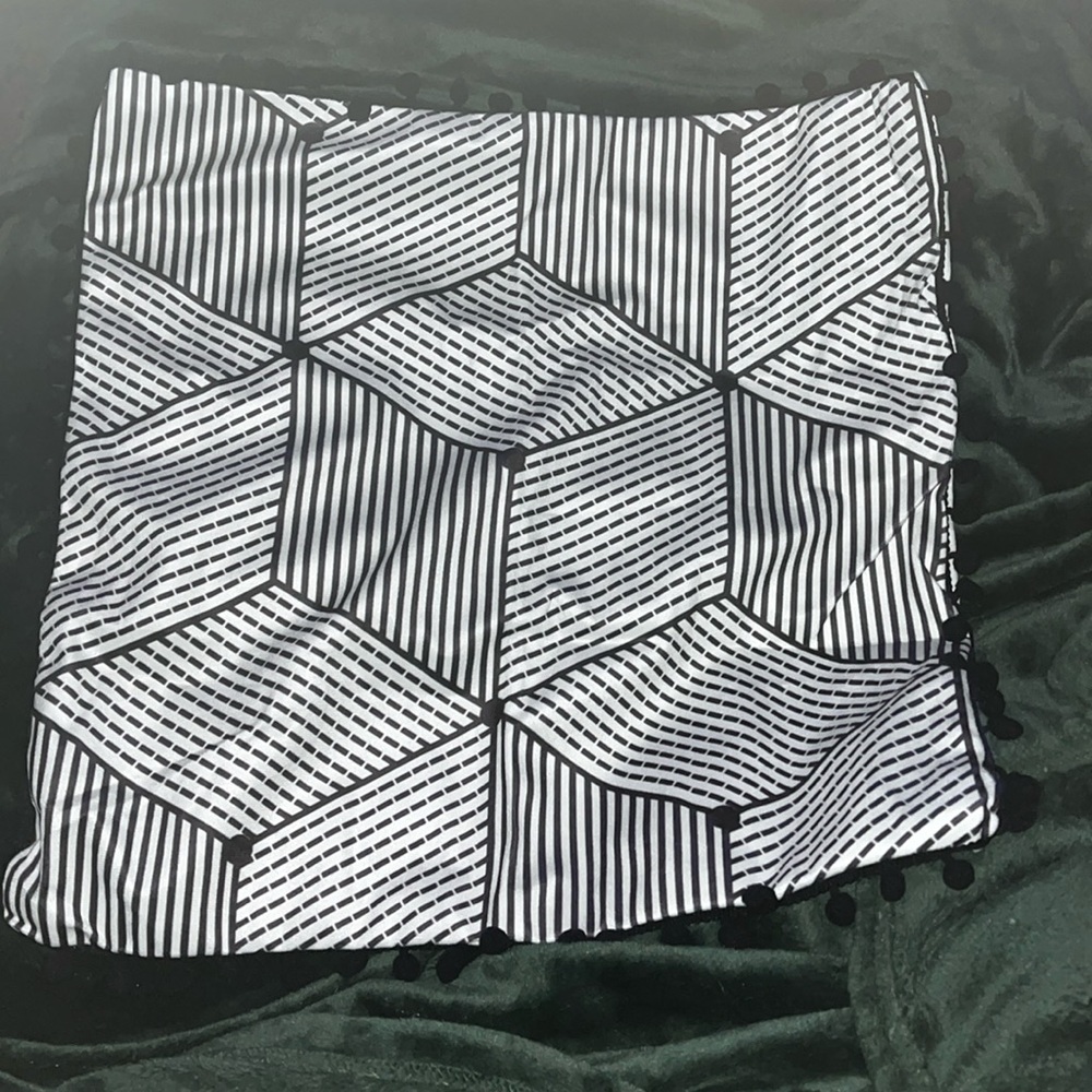 Shein Rectangle shape
Pillow cover / sham